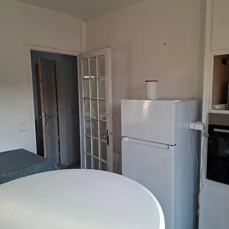 Rdc De Maison En Compagne Frühstückspension